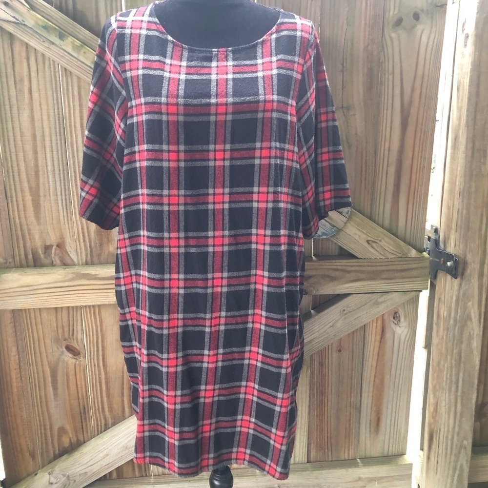 Love In Red & Gray Cotton Flannel Short Sleeve Nightshirt with Pockets